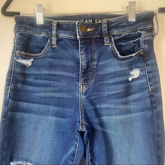 American Eagle Distressed Next Level Stretch High Rise Jeggings - Picture 9 of 11